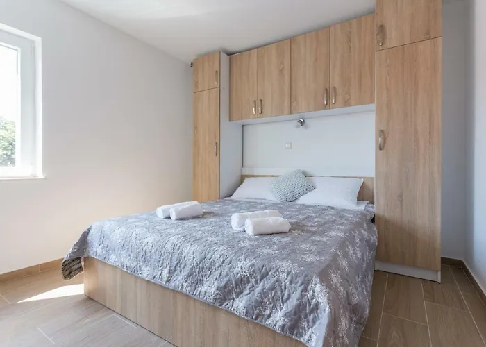 Marta دوبروفينك